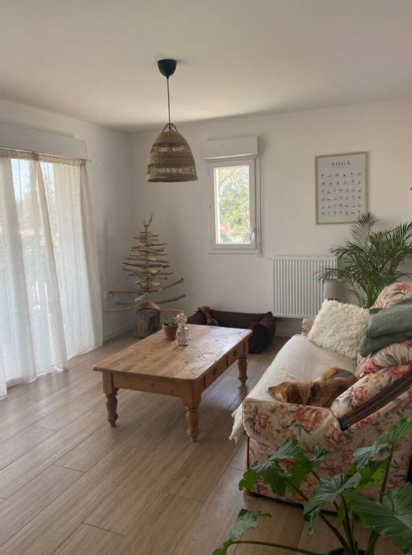 La maison de Coralie, Alexis et Oren