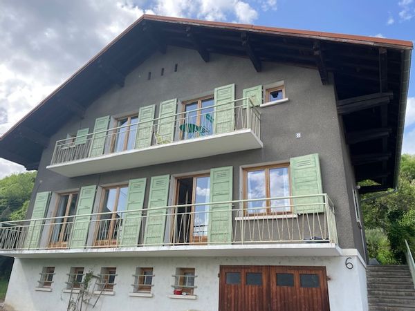 Maison de Ville au coeur des Alpes