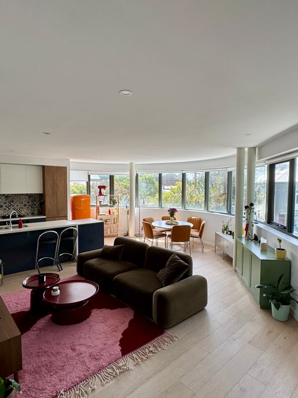 Annie's house