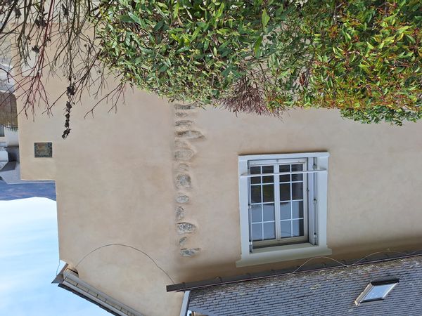 Sandrine's house