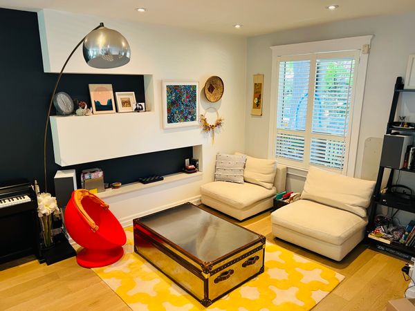 Family-friend home in Leslieville neighborhood - perfect launching pad for Toronto adventures
