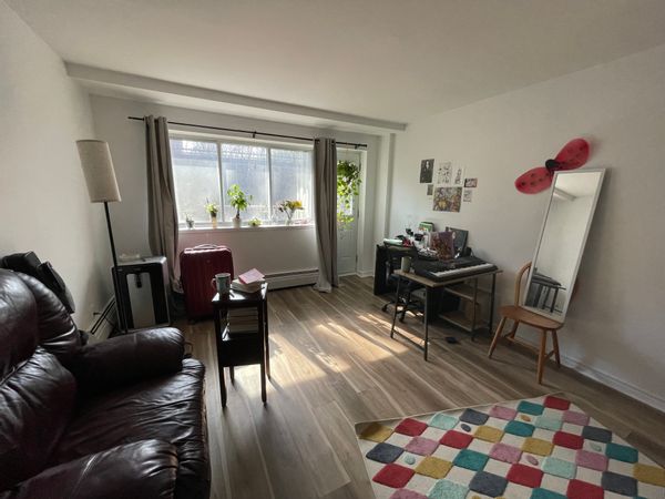 Mona's studio in Montréal, CA