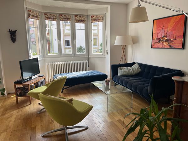 1 ou 2 chambres privées dans une jolie maison année 30 dans une rue calme
