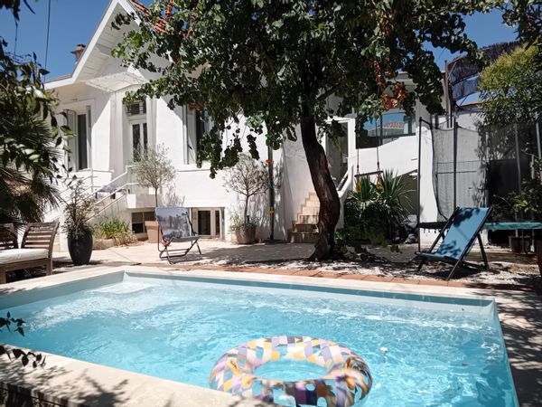 Maison avec terrasse et jardin à Marseille