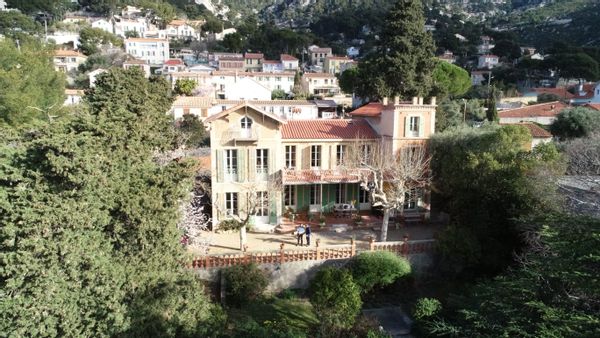 Yolaines hus