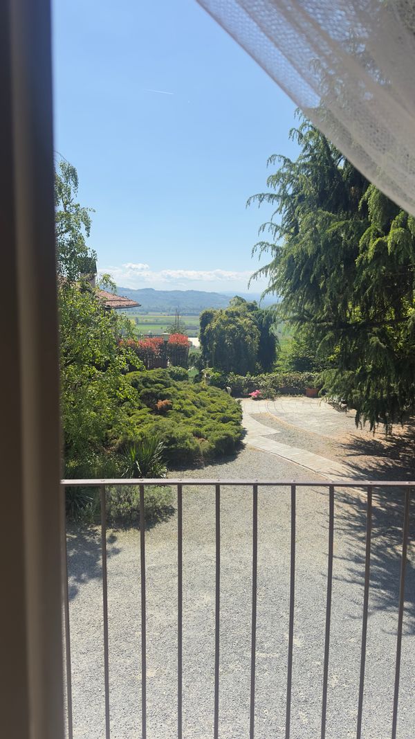 Bra Apartment with Picturesque View
