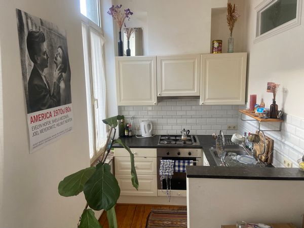 Anna's house
