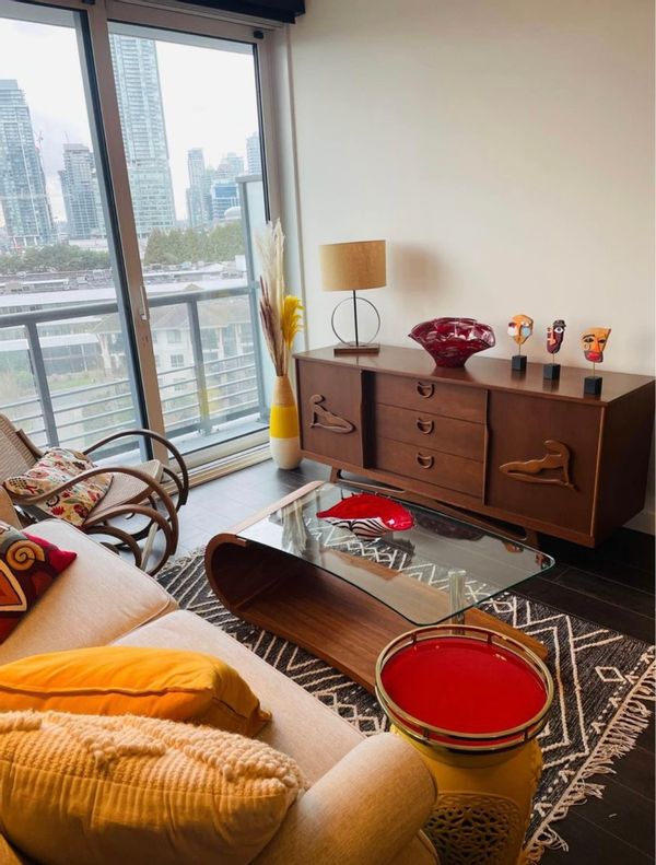 High-rise condo near the heart of Vancouver