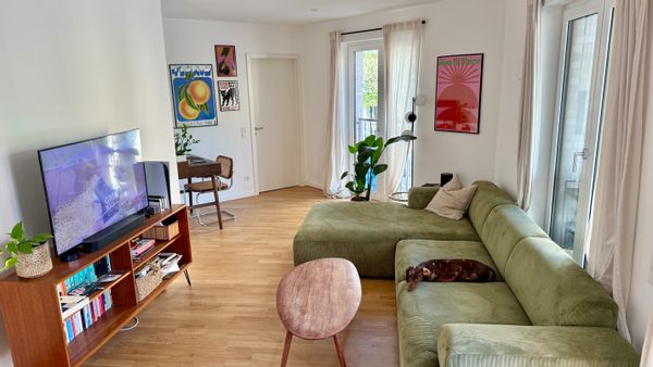 Beautiful Flat with Two Balconies in the Heart of Prenzlauer Berg