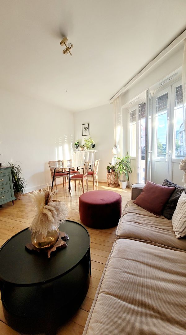 Spacious, bright flat in the heart of Strasbourg