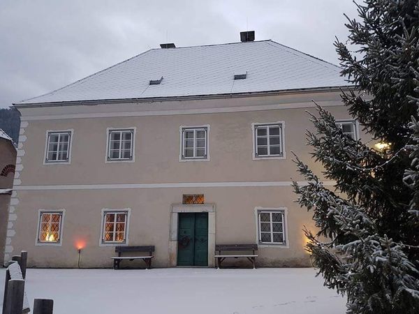 The Old Vicarage (Circa 1745) House of Cultural Importance