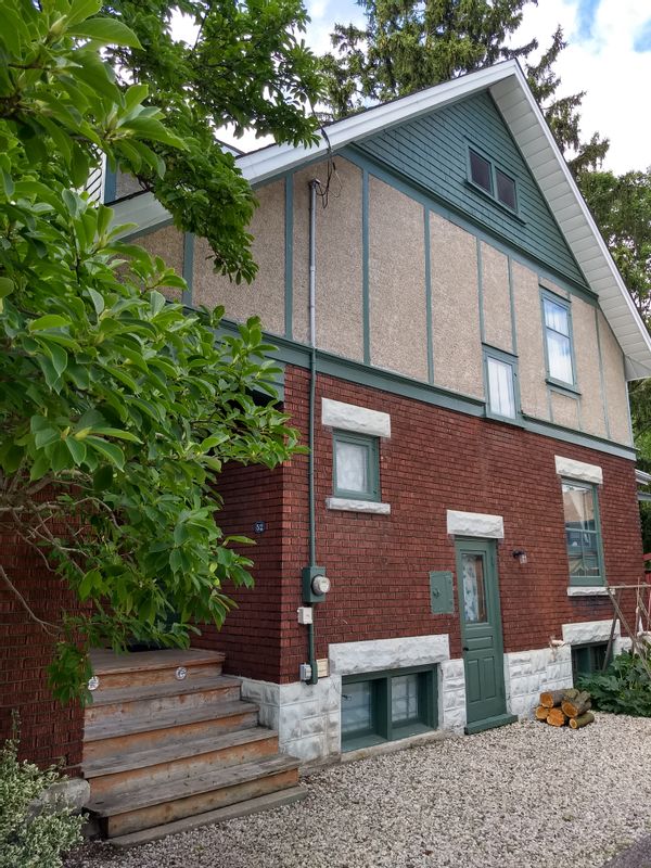 3-bedroom home in Waterloo, Ontario CANADA