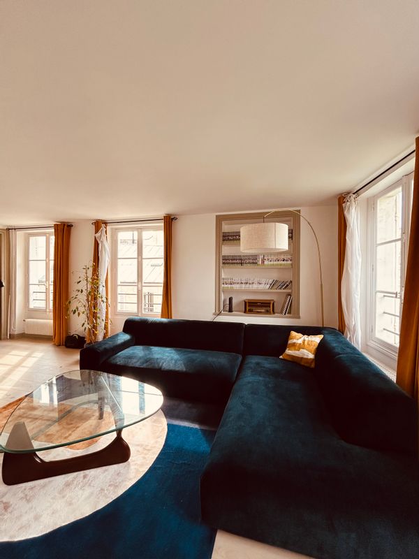 Charming, quiet, and bright apartment in the heart of the 16th arrondissement – 64m².