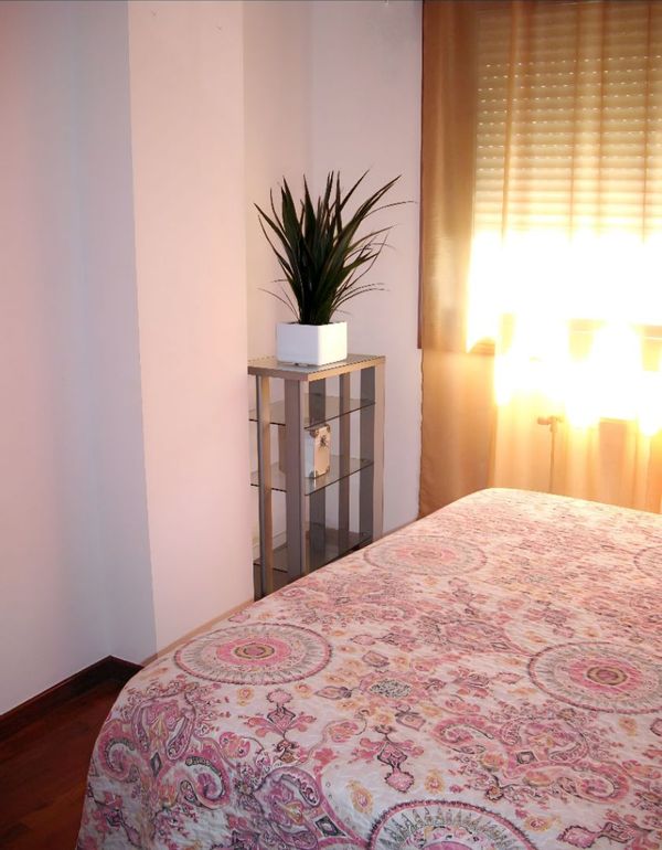 Thais's house