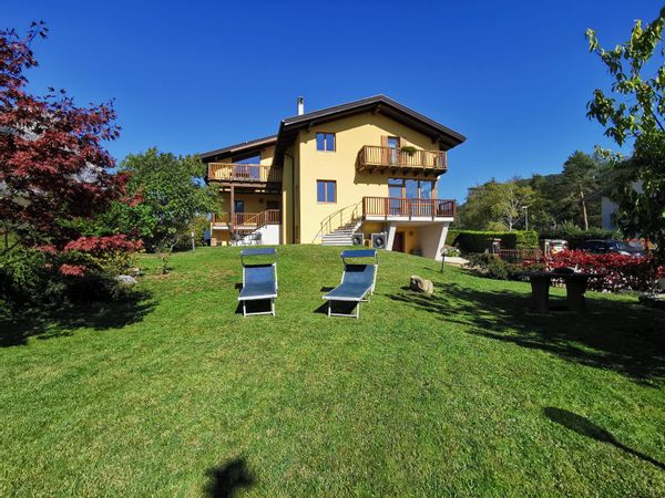 EMANUELA's house