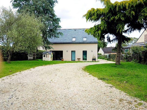 etiennes hus