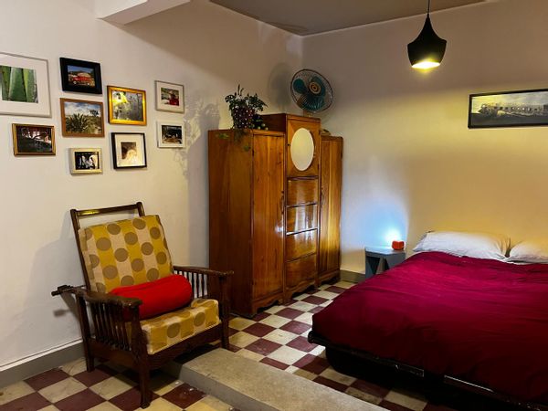 Cute 1 bedroom + 1 independent bathroom with terrace. Blocks away from hip neighborhood Condesa