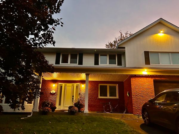Maison 6 chambres en banlieue de Montréal