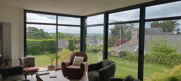 Grande maison a 5 mn a pied de Guingamp
