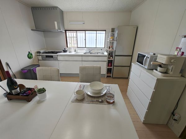 Osaka 4LDK Home: Beach, Outlet Shopping & Easy Access to Top Destinations