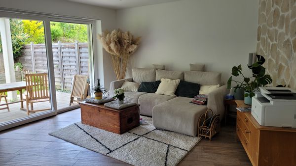 Appartement moderne avec accès à un jardin privé