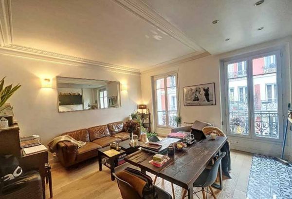 Bel appartement juste à côté de Paris