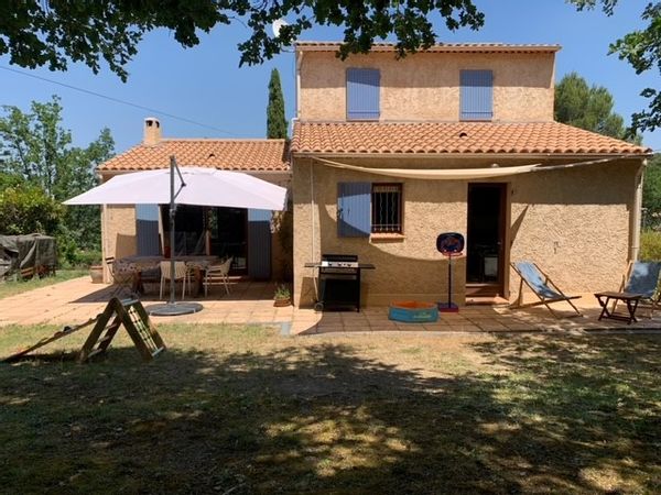 Chloé's house