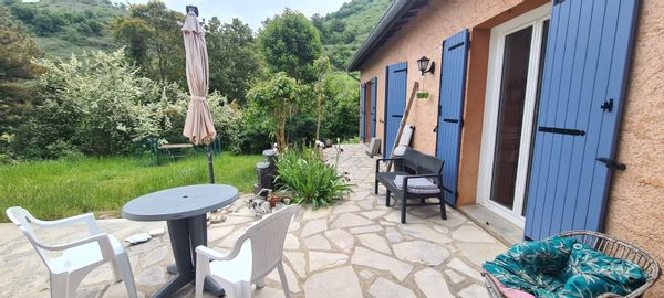 Maison dans la colline, proche du village de La Voulte sur Rhône