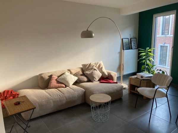 Appartement 2 chambres dans le quartier dynamique des Guillemins (train, tram, parc, restaurants...)