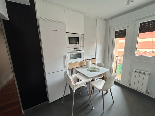 Basic and functional apartment, in the town centre and 30 minutes from Bilbao