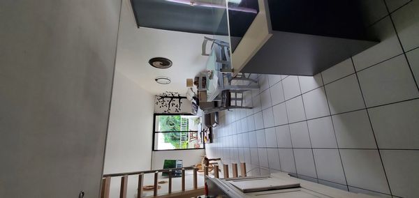 Edith's house
