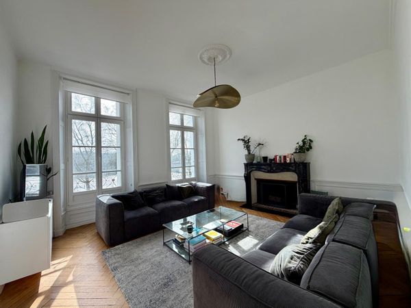 Appartement en plein centre-ville à nantes