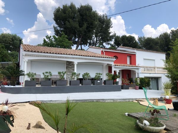 Villa Paradise vue jardin exotique et aperçu mer