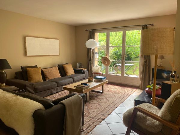 La maison d'HELENE, à 15 minutes de Versailles et 45 mnt de Paris (train ou voiture)