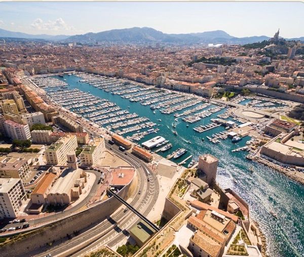 Appartement 6 personnes vue mer et vieux port
