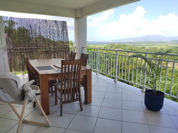 Appartement 2 chambres avec une superbe vue sur la baie de Fort de France