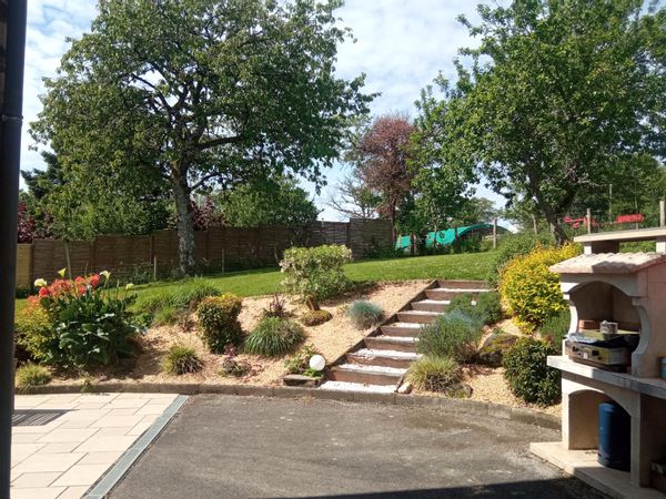 Maison au calme , non loin de toutes commodités et axes routiers