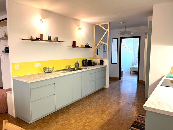 Grand appartement avec balcon à Paris