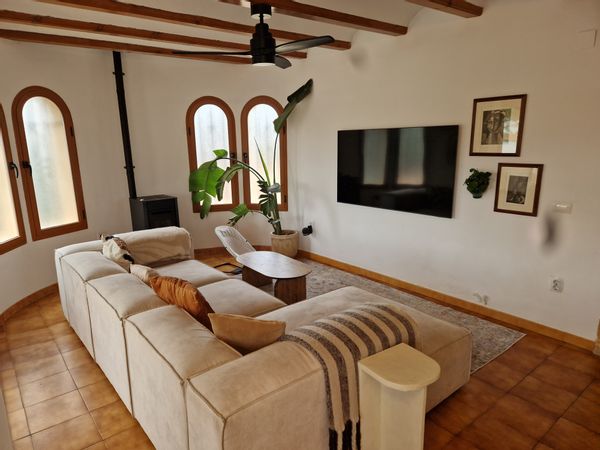 3-bedroom family home with private pool & garden in Javea