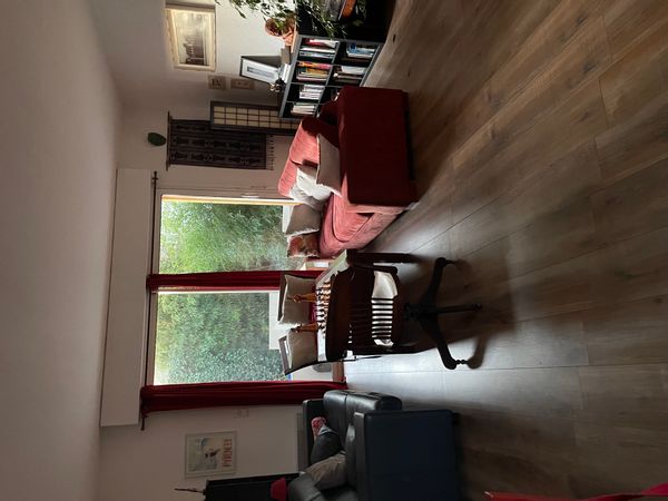 Maison en Charente Maritime  au bord de l Atlantique à 5 min à pied corniches et plages.