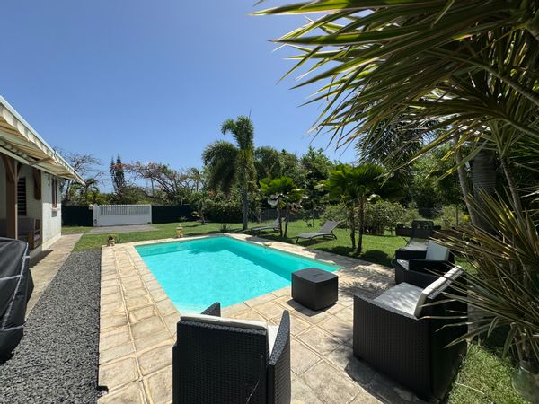 La villa tropicale de Frederic et Isabelle