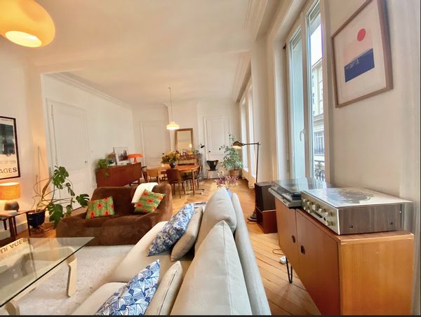 " La maison de Louis: Grand appartement avec terrasse au cœur de Saint Étienne, proche Lyon "