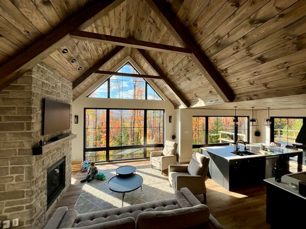 Chalet de luxe en montagne. Ski/vélo/rando à deux pas!