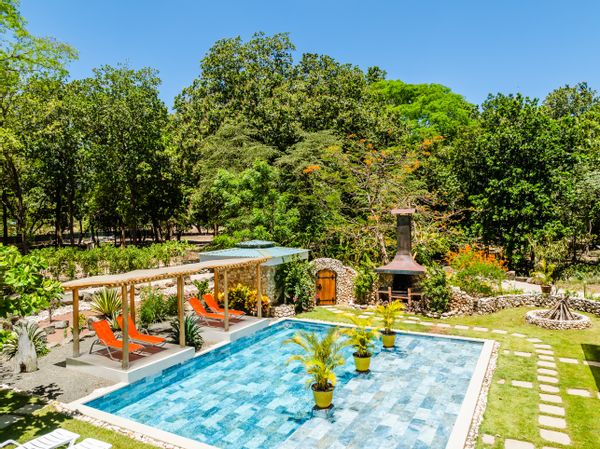 Daniel and Nicolas hus