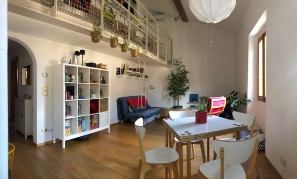 Luminoso e caratteristico tra natura e rinascimento