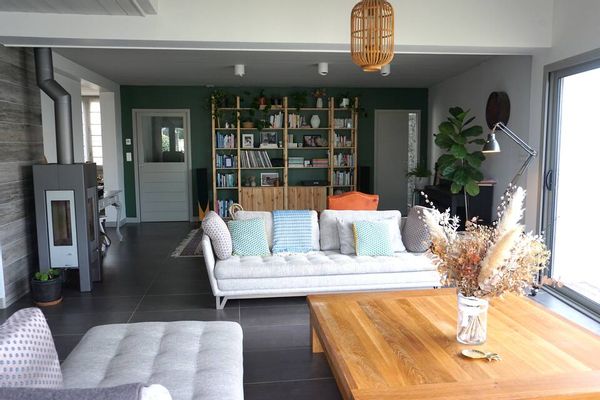 Maison familiale avec jardin en plein coeur de Sainte-Marie-de-Ré, à 10 min de la plage.
