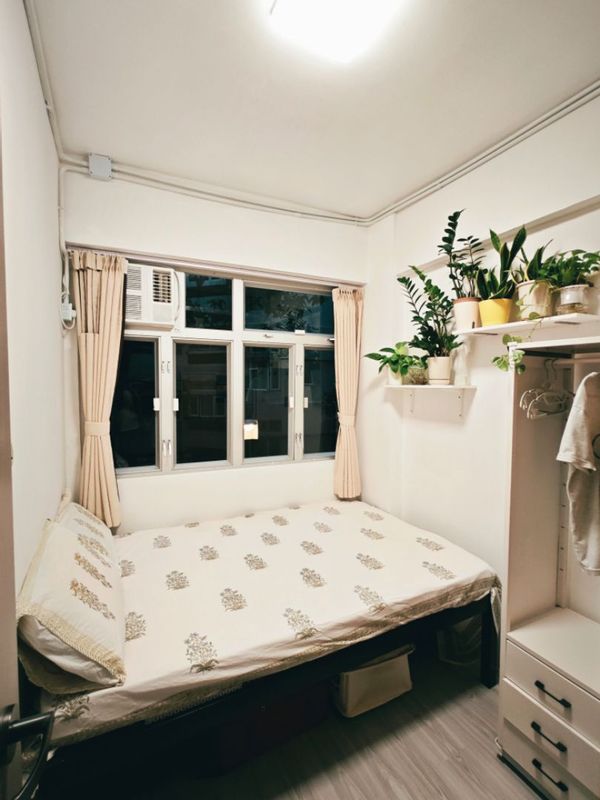Cozy Room in a shared apartment Kennedy Town mtr HKU