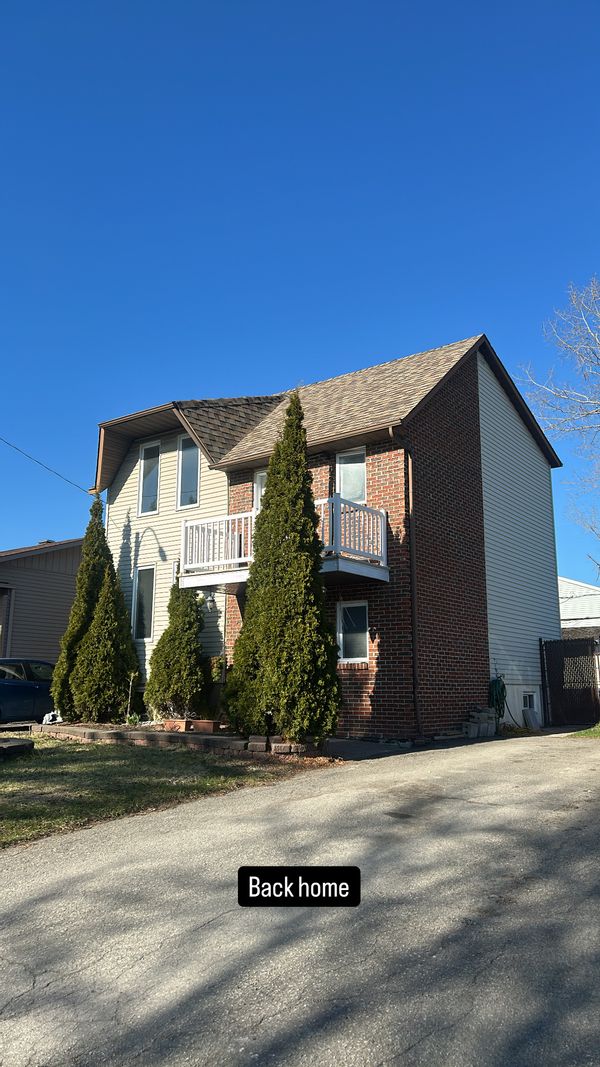 45 minutes from the heart of Montreal. 3 store house in a small town up north.