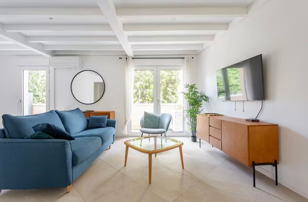 Appartement Climatisé centre d'Andernos au calme, 150 m du Bassin.