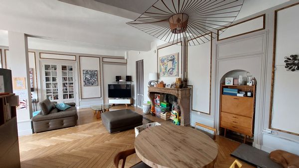 Maison de charme, à 15 min de Lyon